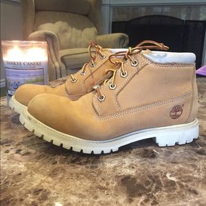 Timberland Women’s Boots! Size 8.5.